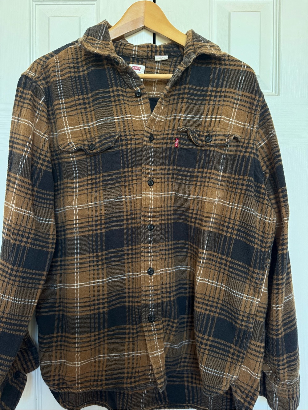 Levi’s Men’s Size Large Brown Plaid Long Sleeve Button Down Flannel Shirt